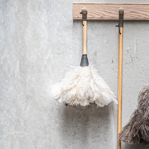 Feather Duster 350mm White