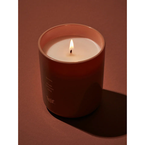 Leif Candle Boronia with gift box