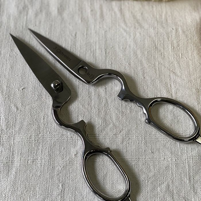 3 CLAVELES Scissors Stockist Melbourne
