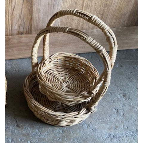 Rattan Basket w Thick Handle