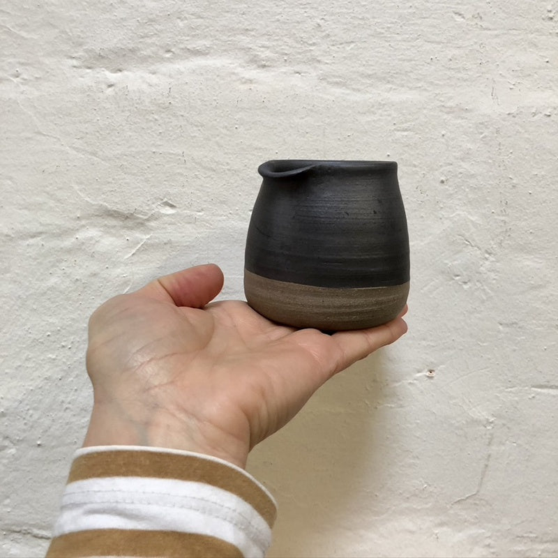 Shelley Panton Hand-Thrown Studio Pottery Pourer Mat Black